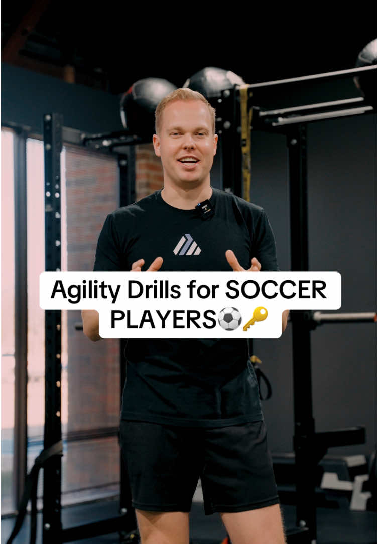 Try these two exercises to improve AGILITY and SPEED on the pitch⚽️🔑 1. Plate Straddle Step✅ 2. Sprint to Cone Around✅ #speedtraining #nextlevelathletics #sportspecifictraining #socceragilitydrills #athletetraining #mobility