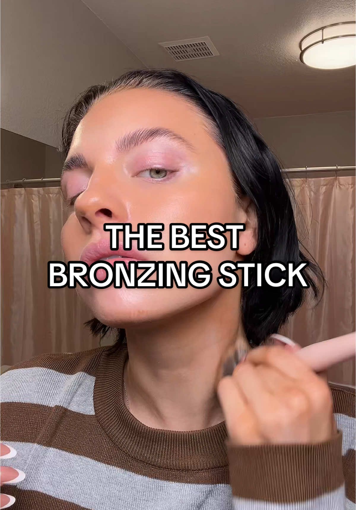 Simply will never get over it 😻 #starcreatorcompetition #tiktokshopyearendsale #makeupmusthaves #lysbeauty #lysbronzingstick #bronzingstick #bronzingdrops #lysbeautymakeup #lysbronzer 