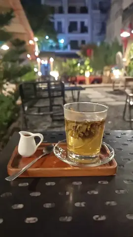 Khuya...1 tách trà...suy nghĩ về mọi thứ...#trà #cafe #caphe #quáncafeviewđẹp #govap #mỹtâm #mytam #duongnhutada #khuya #nhacchill #suyngam #suynghi #tamtrang #buon #xuhuong #viral #trendingtiktok #nhạchay 