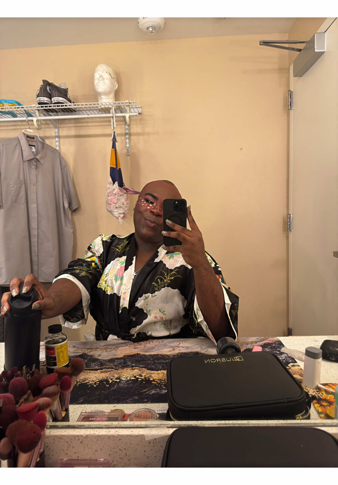 #part1 of my #grwmmakeup #asmr for #seussicalthemusical at the @phxtheatre  #makeuptutorial #musicaltheatre #performer #broadway #hortontheelephant #seussical #thephoenixtheatrecompany  Brushes: @BS-MALL beautymakeup and #morphe  Eyeshadow: Basic Canvas-@Painted JC pallet- @Morphe Cosmetics Red Velvet- @Ruby Kisses  Blush: @Nicka K New York Official  Foundation Powder: @Maybelline New York PH e Mascara: @ONE SIZE BEAUTY @Fenty Beauty @essence cosmetics 