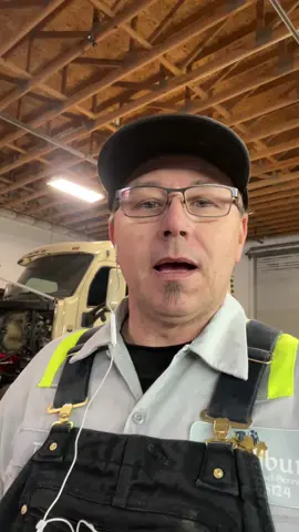 Cleaning up valve bridges #excaliburequipmentanddieselservice #dieselmechanic #mechanic #fyp #fypシ #enginebuilder #semitruck #diesel #servicetruck #youtube #helpfultips 