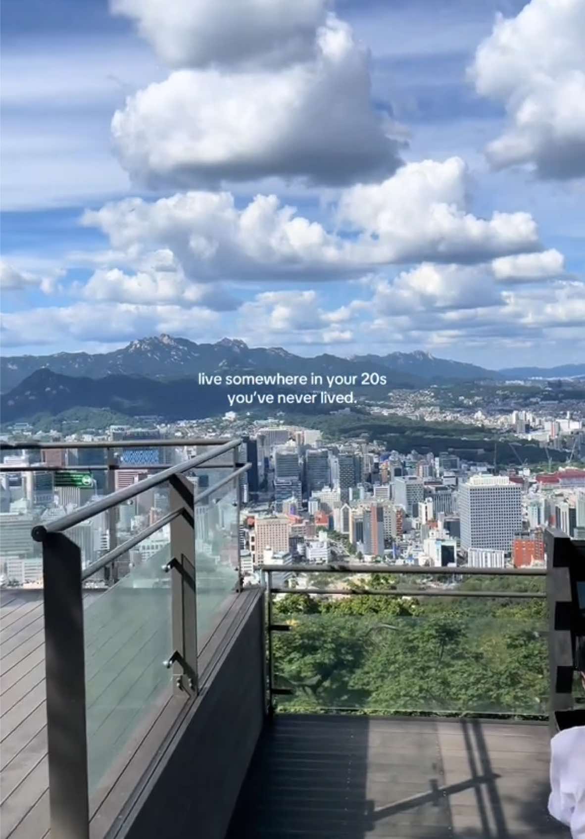 warning: might happen that you would want to stay forever🫀#seoul #southkorea #exchangeyear #studyabroad #foryou #lifeinkorea #traveltok #seoultravel