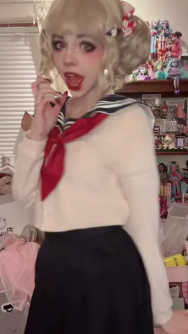 Idk how I feel about this cos #himikotoga #himikotogacosplay #togacosplay #toga #togacos #mha #myheroacademia #myheroacademiacosplay #mhacosplay #cosplay #cosplayer #yandere #cosplaying #anime #animecosplay #makeup #contacts #togamakeup #togawig 