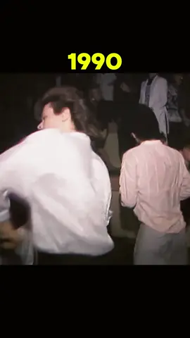 Nostalgia 1990 #nostalgia #retro #Flashback #discoteca #disco #nightclub #70s #80smusic #90smusic #nostalgic #anos80 #anos90 #anos70 