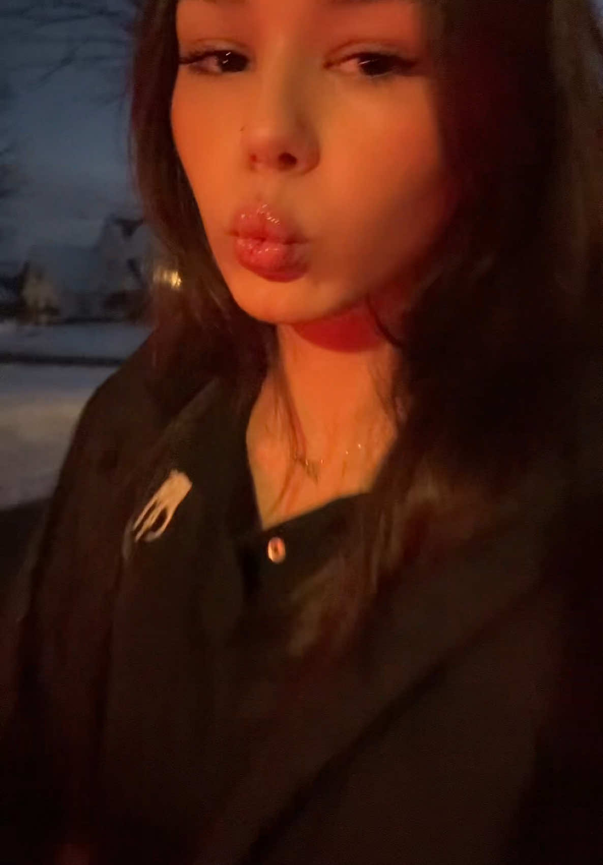 #ninamonday #ninevicious  Coat: Aritza  Shirt: Ralph Lauren Pants: garage  Shoes: isabel marant