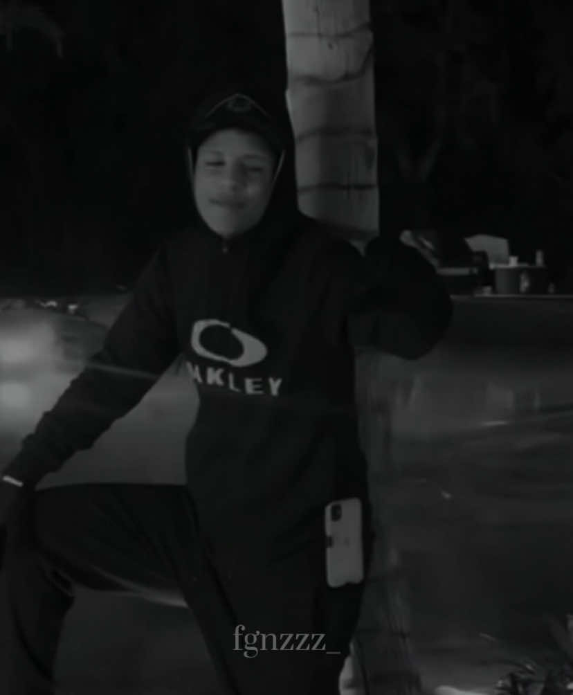 penélope charmosa 2 - mc boladin 211 #tipografiasmusicas #musicas #mcboladin211 #fgnzzz_ 