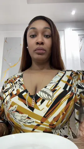 La pose perruque sans colle de @mèches de qualité 👌🏽✨❤️ Ça sort mm  #fyp #pourtoi #tiktokfrance🇨🇵🇨🇮💯 #tiktoklondon🇬🇧 #JOSEY #WK👑 #viral #lesamazonesdejosey #LesCombattantsdelawomanking 