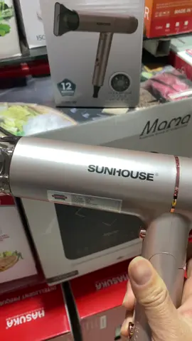 Máy sấy tóc Sunhouse 2304 Công suất 1200W Thiết kế nhỏ gọn dễ dàng mag theo mọi nơi. Tay cầm có thể gấp gọn #maysaytoc #samtet #giadunghieuhuy #videogiadung #xuhuong 