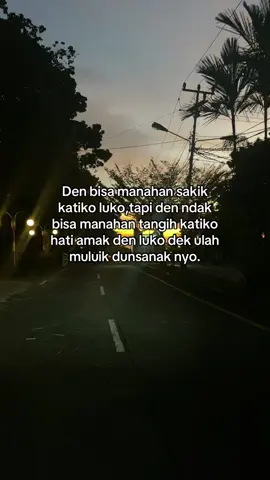 Saba yo mak,dunsanak amak agak oleng baa lai#minang #minangstory #katakataminang #qoutesminang #minangtiktok #minangsad #fyp #qoutes #masukberanda #fypminang #fyp #qoutes 