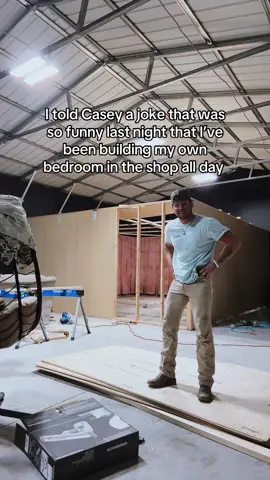 Yall ain’t know ya brother was a carpenter though did ya #fyp #relatable 