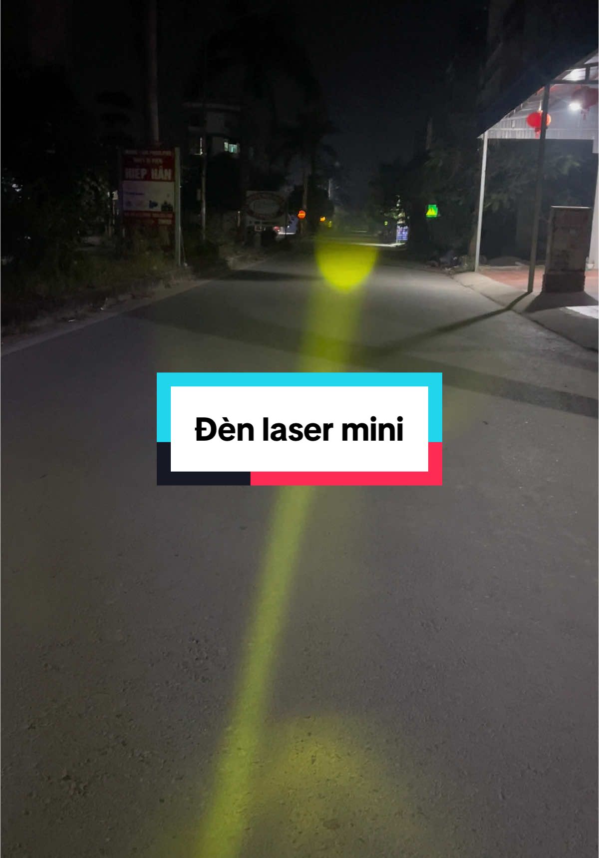 Ánh sáng trợ sáng mini laser 600/ đèn