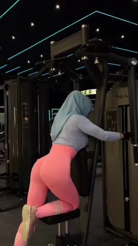 Ayo Buruan CO Sekarang ! #legging #gym #GymTok #bajuolahraga #viral #capcut #fypage #foryou #foryoupage #hijabstyle #outfit #OOTD #leggingmurah #outfithijab #fyp #jogging #leggingpremiumtebal #bajuolahragawanita #gymmotivation #leggingimportwanita 