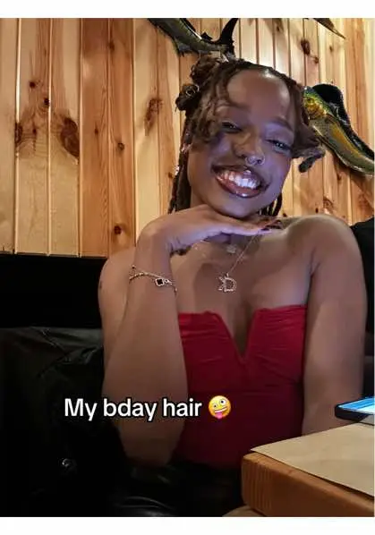 I love it so much 🥹❤️😭 thanks to the people that helped me choose on my post!  💇🏽‍♀️: @_legendarylioness  #chicagolocs #locs #locstyles #locstylesforwomen #birthday #fyp 