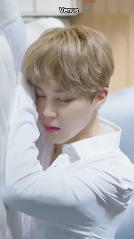 အိပ်မပျော်ရင် ချော့သိပ်ပေးပြီး အိပ်ယာထရင် နိုးပေးမယ့်သူရှိတဲ့ ARMY တွေ့ရဲ့ဘဝက ဘယ်လောက်‌တောင်ကောင်းသလဲ🥰 #jimin #bts #fppppppppppppppppppp #foryou #bts #fpyシ #fpy 