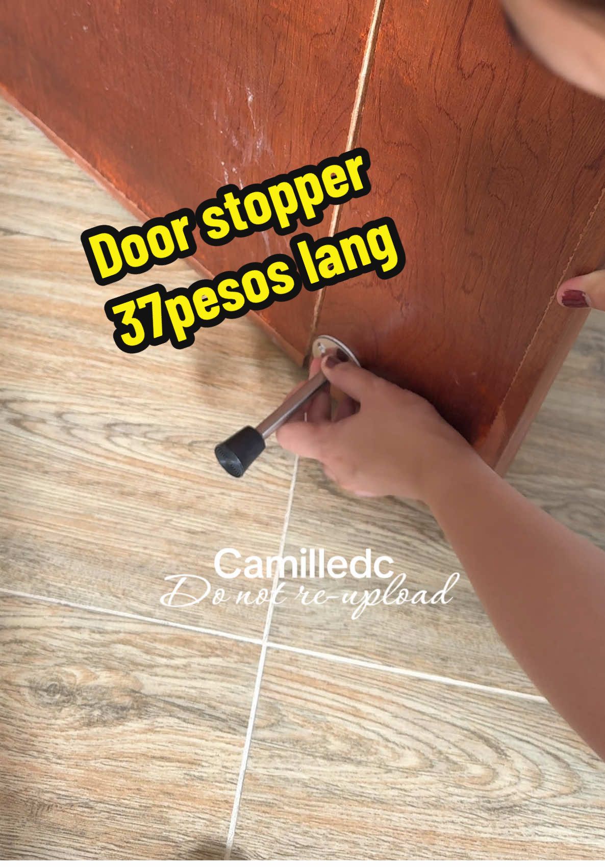 Stainless na din ito kaya hindi nangangalawang hindi na masisira yung paint sa likod ng pintuan 🥰 #doorstopper #tiktokshop #fyp 