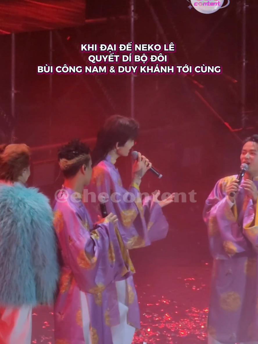 Neko Lê quyết dí bộ đôi Nam Khánh tới cùng #tiktok #tiktokviral #tiktokgiaitri #ehecontent #buicongnam #tangphuc #neko #duykhanh #junpham #bbtran #stsonthach #thanhduy #xuhuong #concert 