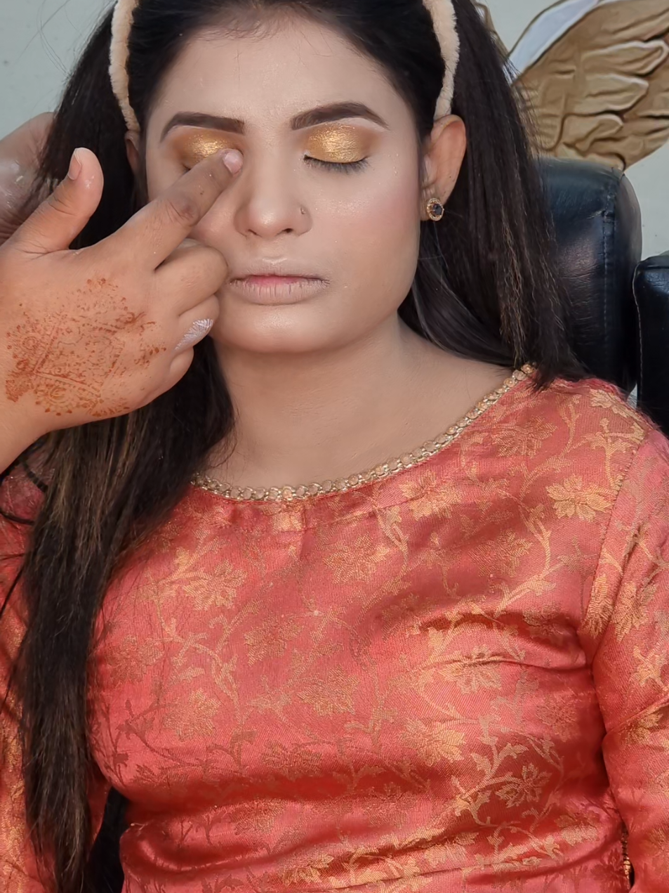 Party Make-up Tutorial #eastutorial #makeuptutorial #lashesbeautyparlour #naziakhan #malaikakhanofficial 