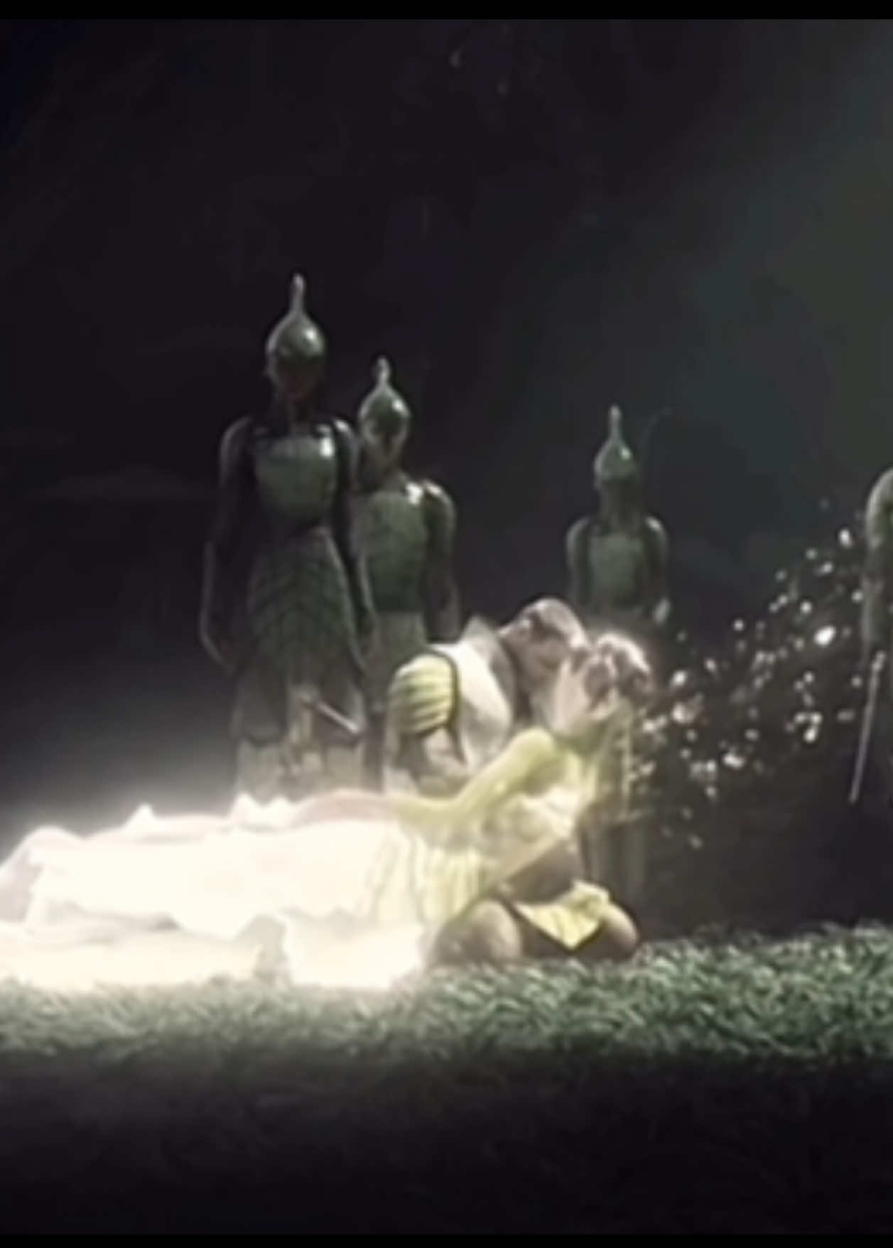 i love this movie. #fyp #hozier #doiwannaknow #arcticmonkeys #cover #song #epic #joshhutcherson #beyonce #edit #movie #viral #trending 