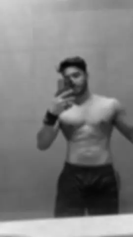 #fitnessmodel #fitmodel #GymLife #gymshoot #professionalmodel #NoExcuses #gymvideos #gymboy 