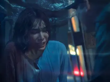 the drama in this scene brought me in tears. Why P'Tin, why??? 😭  #charlotteaustin #ชาล็อตออสติน #engfawaraha #อิงฟ้าวราหะ #englot #อิงล็อต #잉롯  #petrichortheseries 