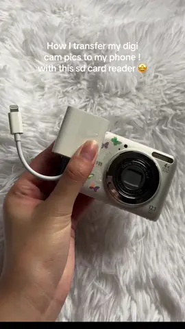 tutorial on how I transfer my digi cam pics to my phone in just a minute/s ! my life saver as a digi cam girlie 🤩  #fyp #recosbychae #digicam #cardreader #canonpowershot 