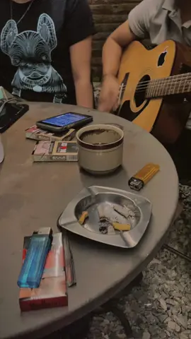 Di matamu🎶 @𝚂𝚑𝚎𝚌𝚒𝚕  @abii  #dimatamu #nostalgia #ptmencaricintasejati #liriklagu #storytime #coversong #sadstory #xybca #masukberandafyp #4u #tongkrongan #nongkrong #foryou #fyp #fypage #fyppppppppppppppppppppppp 