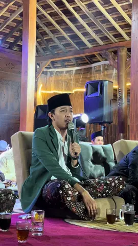 Suatu keindahan tdk akan datang dgn mudah ☕️ #sholawatviral #sholawatan #sholawat #mahalulqiyam #me #sholawatan_yuk #jawatengah #gusfarid #ucat #fypage #viral #viralvideo #fyp #fyppppppppppppppppppppppp 