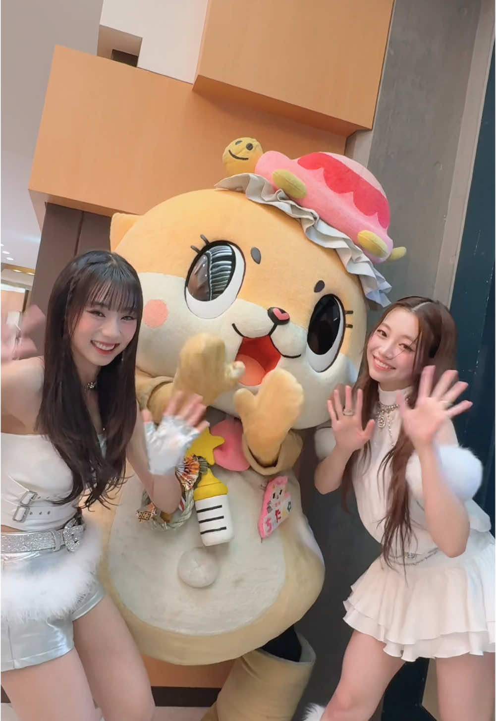 UNIS와 ちぃたん☆의 너만 몰라 댄스 대결🥊🤠 @ちぃたん☆/Chiitan☆  #UNIS #유니스  #HYEONJU #진현주 #NANA #나나 #ちぃたん☆ #chiitan #銀太