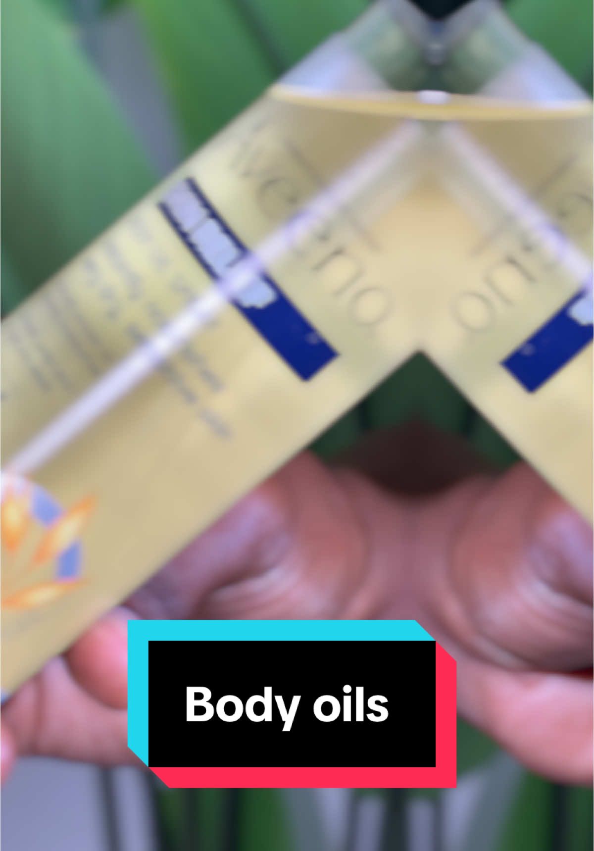 One of the best body oils in the market the @Aveeno PH @Aveeno Indonesia body oil  #mhirakl_ #aveeno #bodyoilsforskin #viralbodyoil #bodycareproducts 