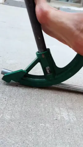 Pipe Tube Bender Portable Hand Tube Bending Tool 5 / 8 3/4 1 inch Manual Pipe Bender Galvanized Iron#Manual pipe bender # pipe bender # hardware tool #fyp #foryou #tiktok #goodthing 