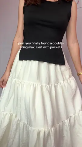 Obsessed with this skirt! #OOTD #outfitinspiration #maxiskirtoutfit #maxiskirt 