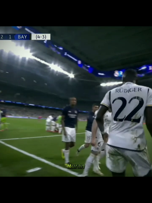 axşam gözle bizi barca 🤫 #realmadrid #fyp #tiktok #keşfetteyizzz #kesfet 