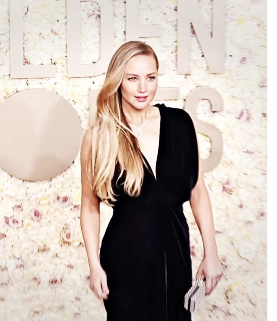 Crazy girls | cc bateman.ffx | #jenniferlawrence #foryou #viral #fyp #xybca #ae #fy #edit #jevffx 