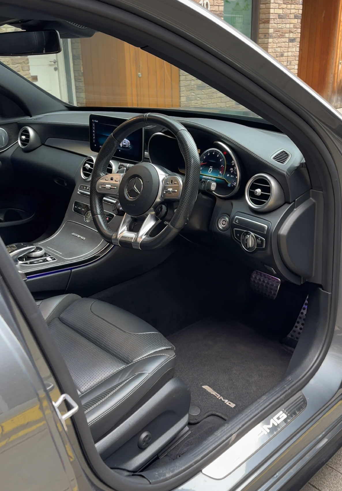 C63 INTERIOR 😎 #germancars🇩🇪#fyp#rentals#carsoftiktok#rentals#cars#mercedes#c63#amg