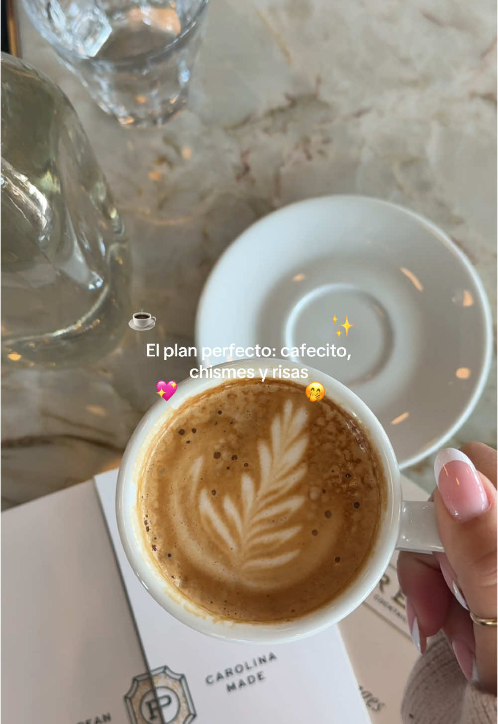 Period #lavibra #noentiendeslavibra #cafecito #chismecito #cafeychismesiito #cafeychisme 