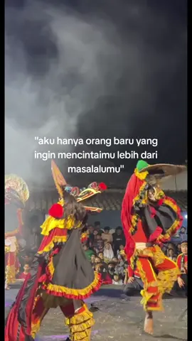 #rogosamboyoputro1289 #kesenianjaranan #lagujawa #singobarong #barongan #budayaindonesia #4u #fyp #viral 