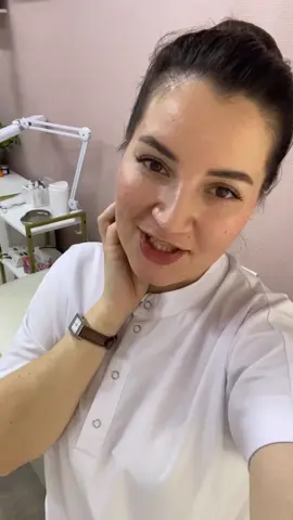 На самом деле, как бы это глупо не звучало, НО!  Для тех кто не в курсе, при поступлении в больницу для родов необходимо быть без полос зоне бикини, если нет, вас побреют медсестры!  Самостоятельно беременной очень сложно побриться, т.к. из-за живота ничего не видно и сложно дотянуться, поэтому, очень удобно подготовиться к родам у мастера депиляции😉   #депиляция #шугаринг #жодино #электроэпиляция 