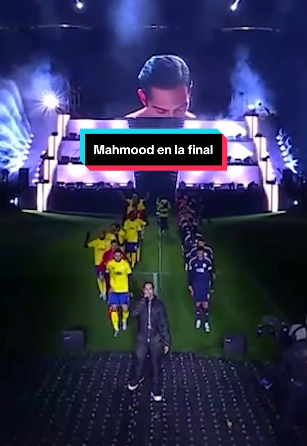 Mahmood presente en el Allianz Stadium 🔥 La entrada fue épica 😮‍💨 #KingsWorldCupNations