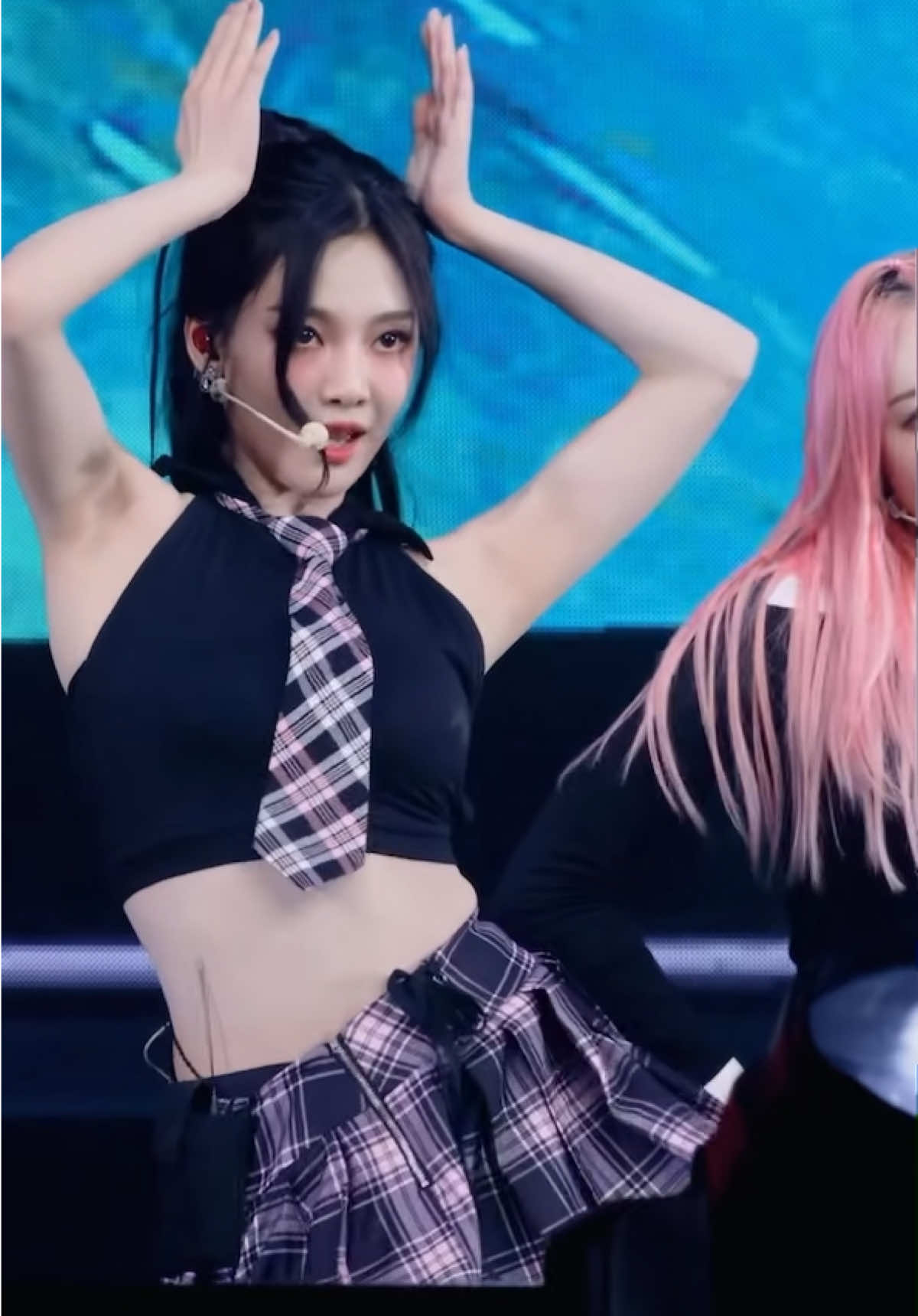 AESPA NINGNING 'Rum Pum Pum Pum' FANCAM || #ningning #ningningaespa #ningningedit #ningningfancam #aespa #aespaedit #aespafancam #fx #whiplash #fancam #kpopfancam #ggfancam #girlgroup #fyp #kpopfypシ 