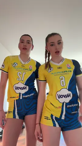 @chiaraghibaudo👩🏻‍🤝‍👩🏼 #volleyball #trends #perte #ready #game 
