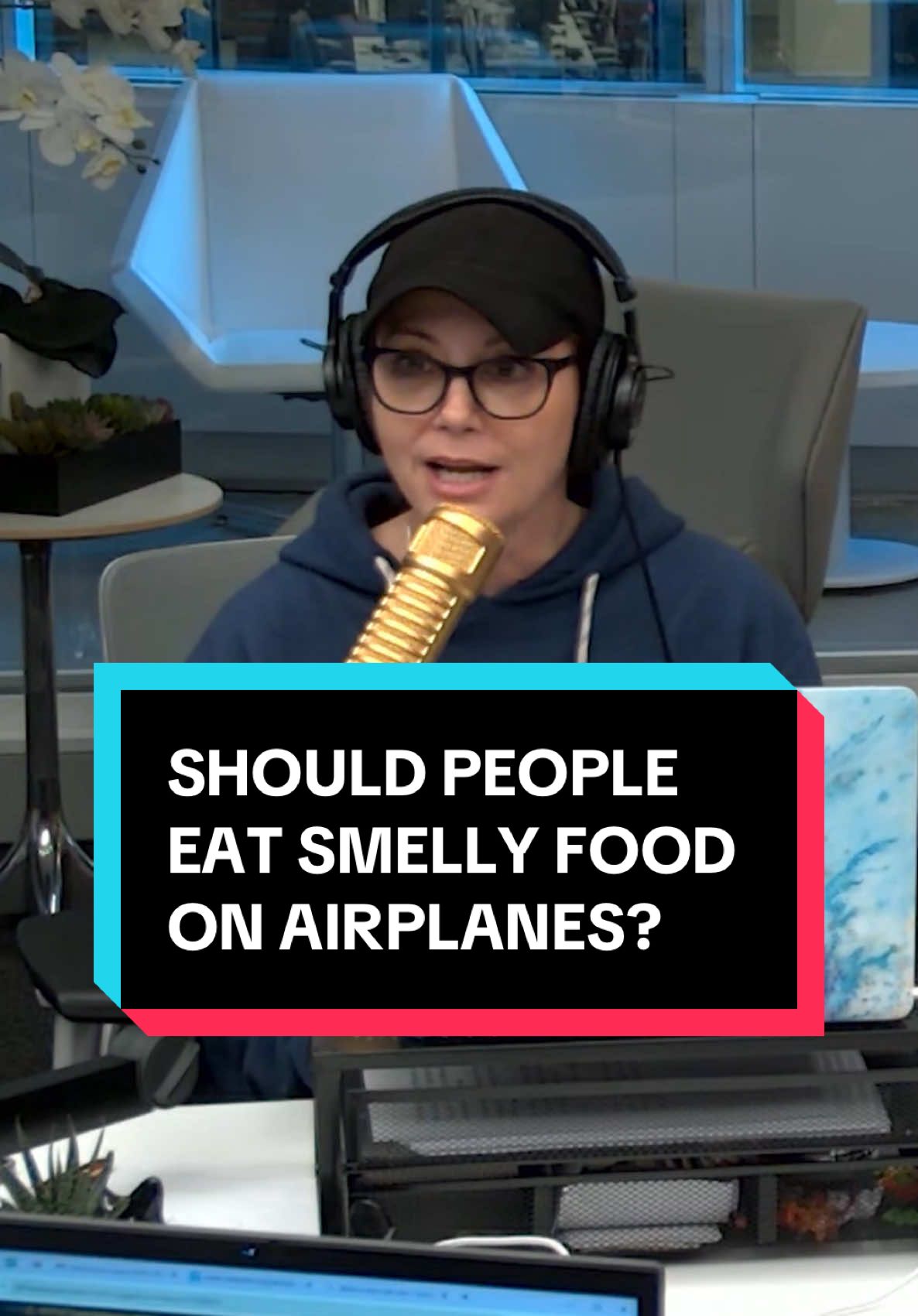 What’s the worst food you’ve ever smelled on a plane? 😷 @iHeartRadio  