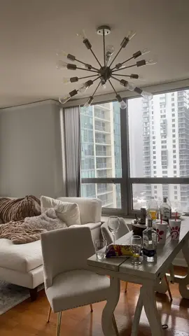 sunday morning #fyp #chicago #parati #highrise 