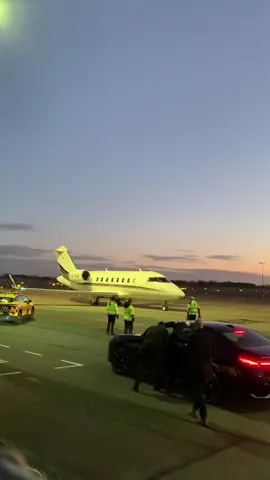 Private Jet Arrived Roskilde Airport. #privatejet #aviation #bmwi7 