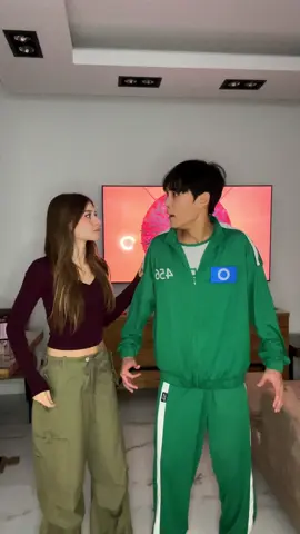 Who knows this song? 🤭