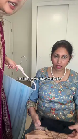 I know my Urdu is bad but I’m trying 😭🫶    #urdu #saasbahu #mil @VELA #desitok #pakistanitok 