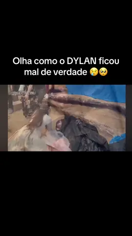 Ele ficou mal de verdade, chorou muito na cena! Precisou de ajuda para se recompor! Ele viveu com intensidade a cena! 🎬 para mim o melhor dorama: amor entre fada e demônio ❤️ #dorama #doramas #flypシ #amorentrefadaedemonio #dylanwang 