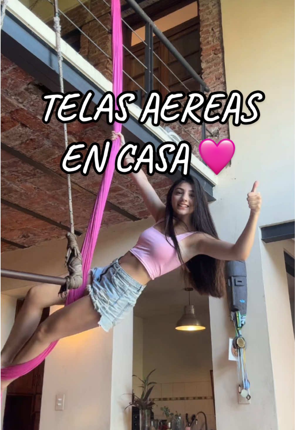 Volvii y así pongo las telas 🩷 #telasaereas #acrobacia #ropamujer #argentina 