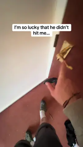 I’m so lucky I was wearing these and not my other ones… #headphones #openearheadphones #bluetoothearphone #tiktokmademebuyit 