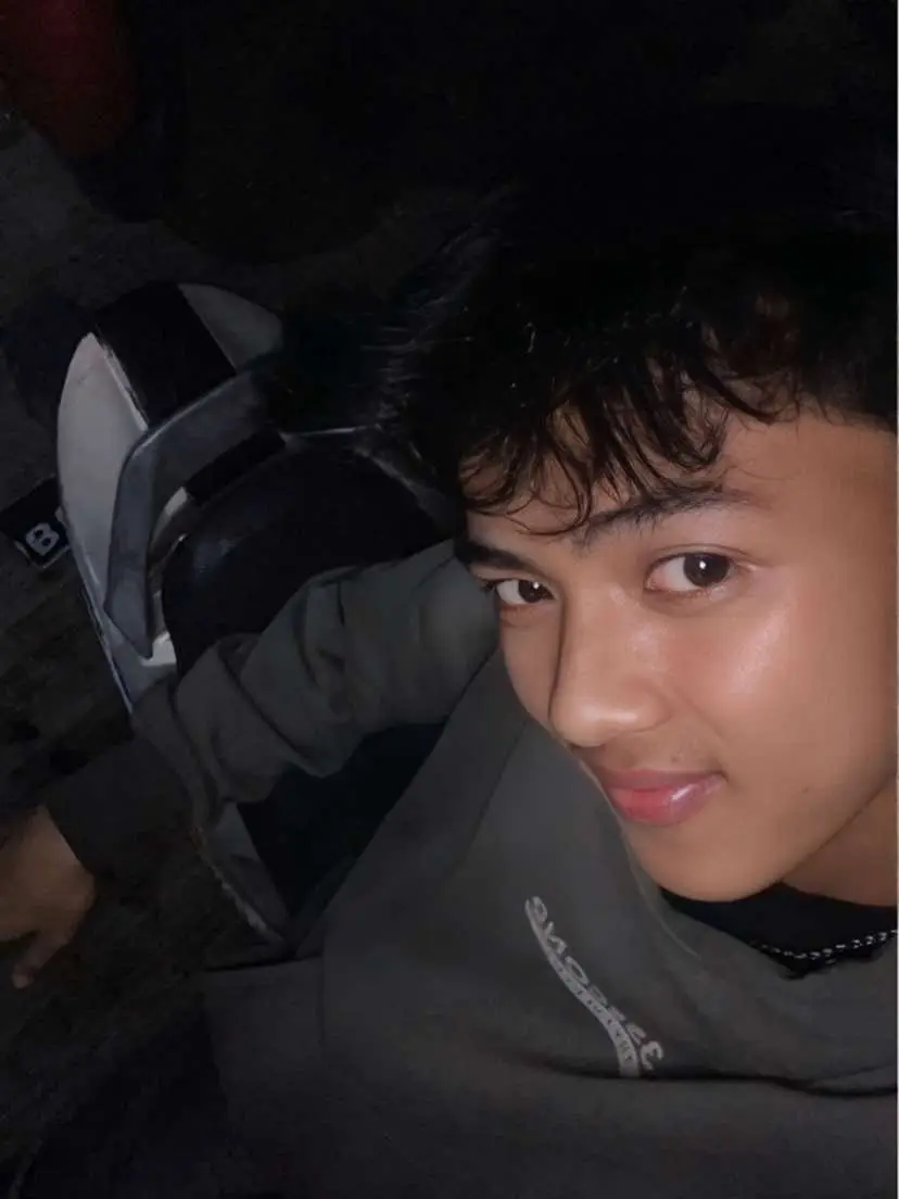 #fyppppppppppppppppppppppp #berandamuシ #lubuklinggautiktok #gacorrr🔥 #paprandom #soundviral #ganteng 