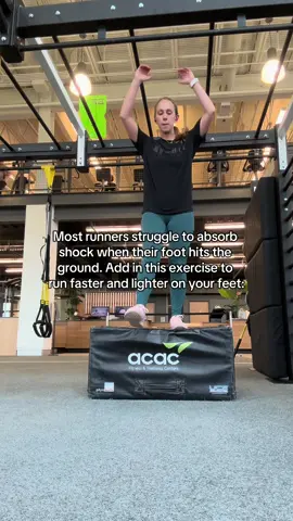 Drop jump is such a good one to strengthen your knees, stay light on your feet and increase your power output #runningtips #runningformtips #runtok #Running #bostonmarathon #marathontraining #runningtipsdaily #runningcommunity #halfmarathontraining #marathontraining 
